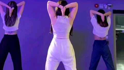 美女跳舞吃瓜视频大全图片,美女跳舞吃瓜视频大盘点  第2张