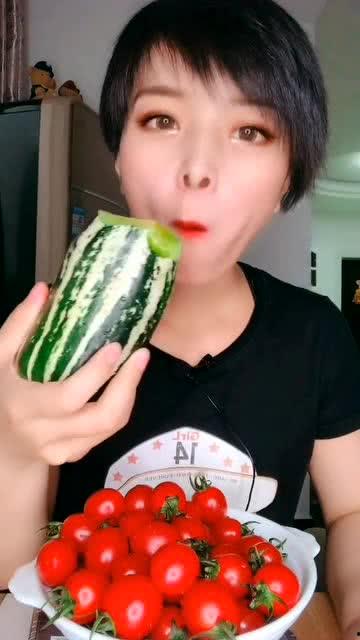 吃瓜青年以前的视频叫什么,那些年我们一起追过的瓜